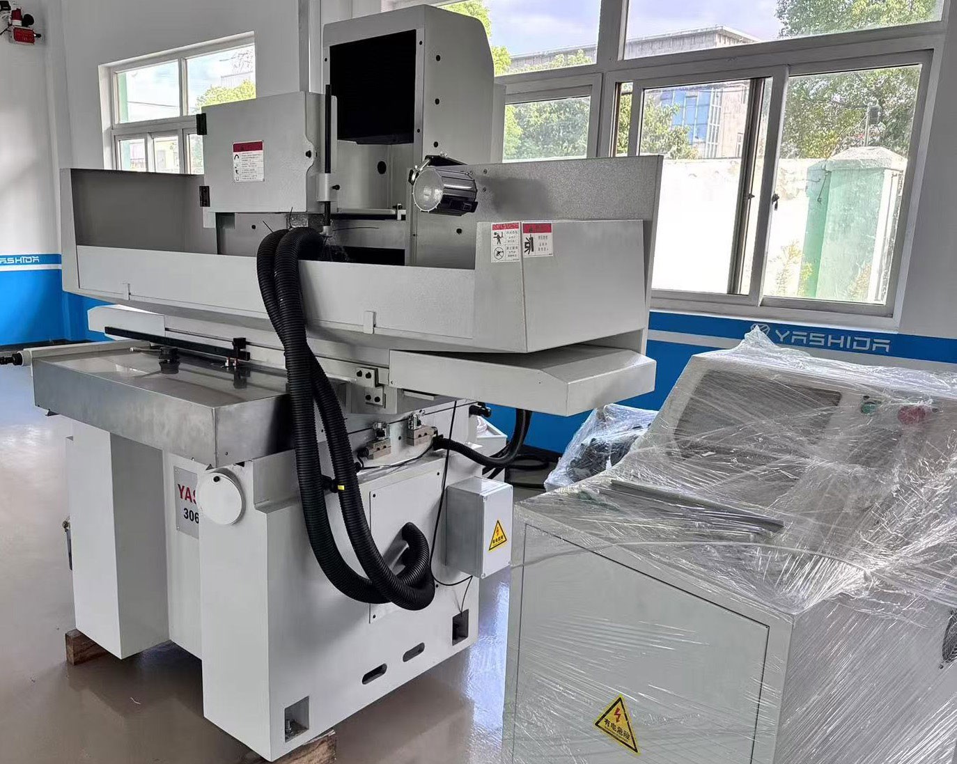 正旋臺在平面磨床加工中的核心作用